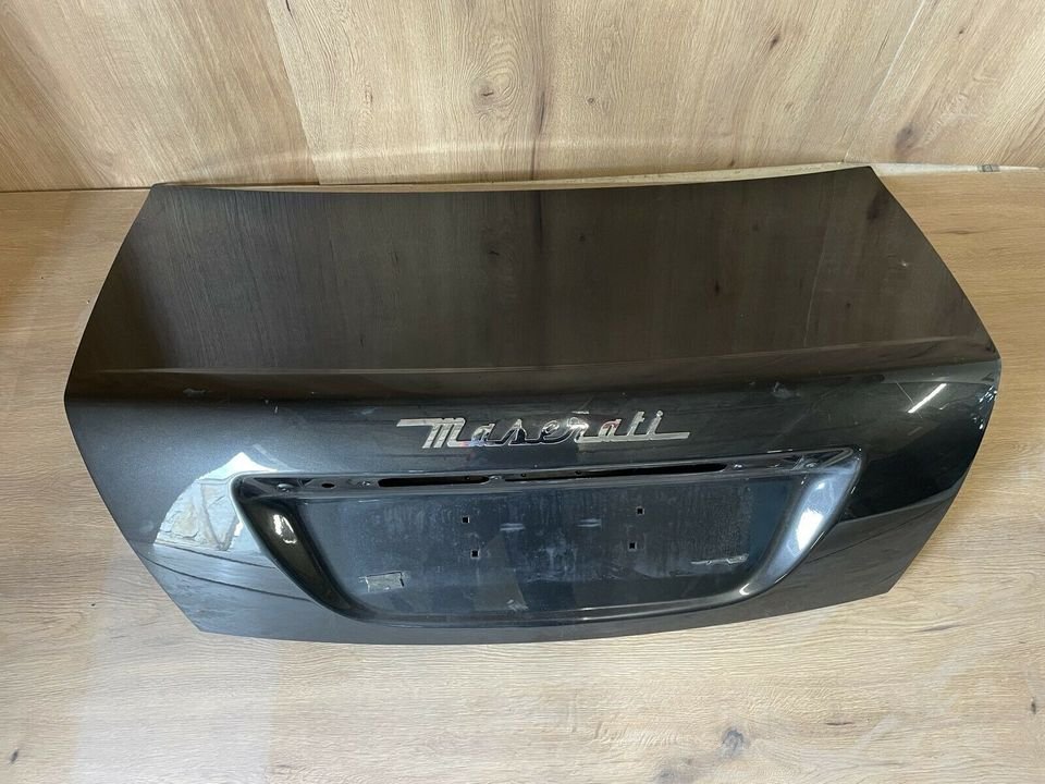 Maserati Quattroporte M139 rear tailgate - Image 3