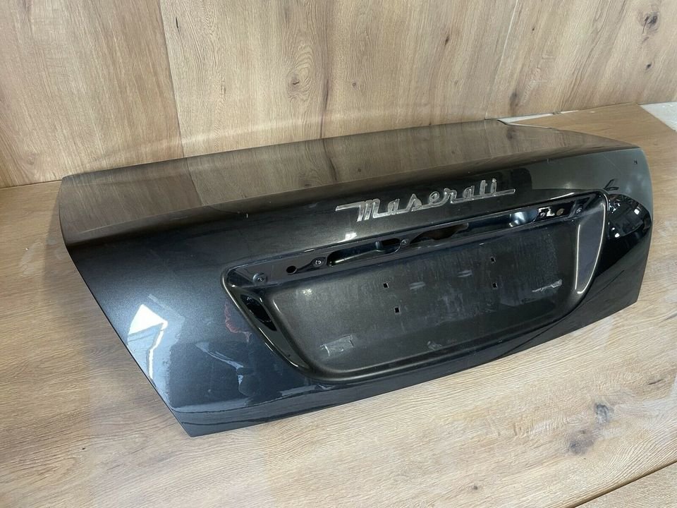 Maserati Quattroporte M139 rear tailgate - Image 2