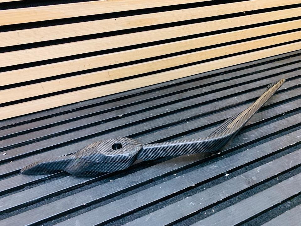 Lamborghini Murcielago Left Carbon Side Skirt Trim - Image 2
