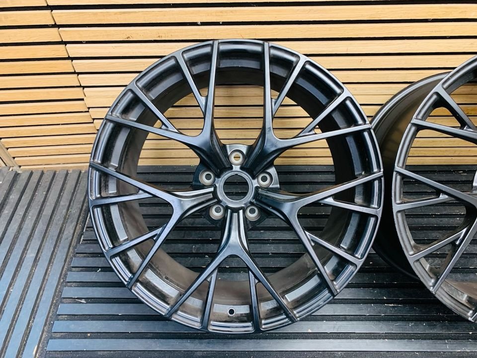 Aston Martin DB12 Vantage 21 Inch Alloy Wheels Set - Image 5