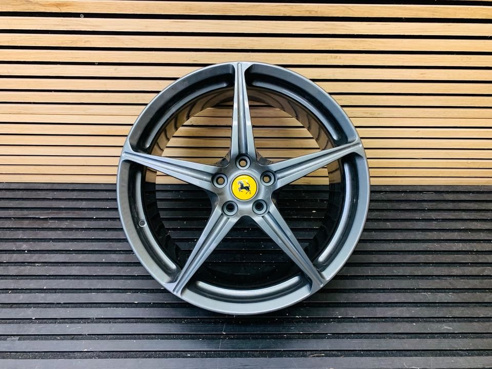 Ferrari 458 rear forged alloy wheel - Image 3