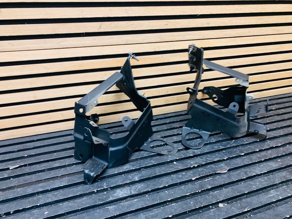Lamborghini Urus Fender Brackets - Image 2