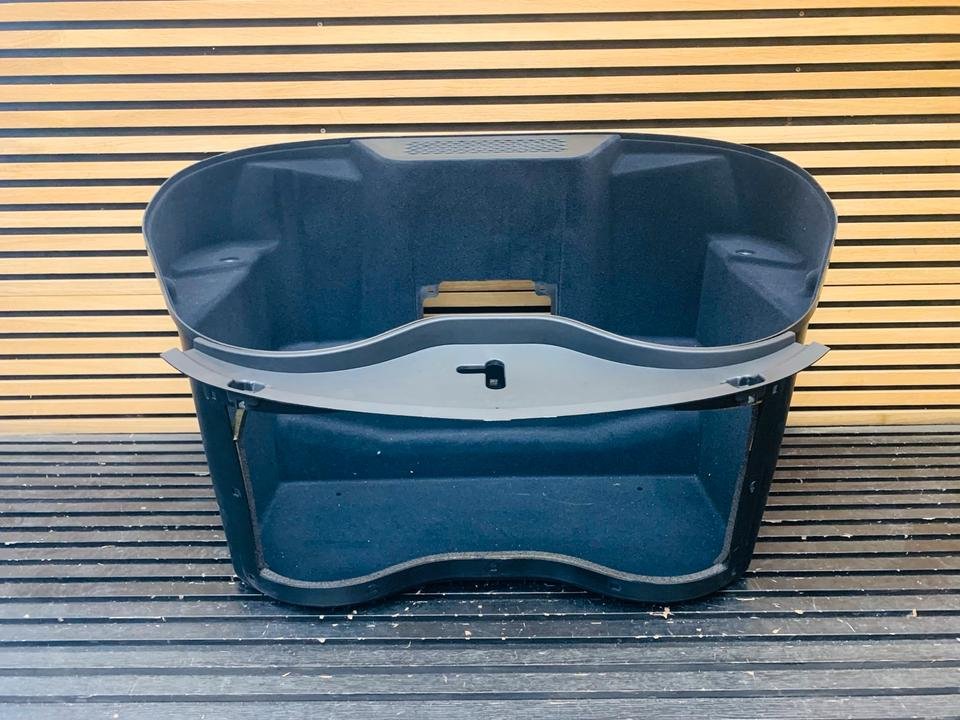 McLaren 570S Front Trunk - Image 2