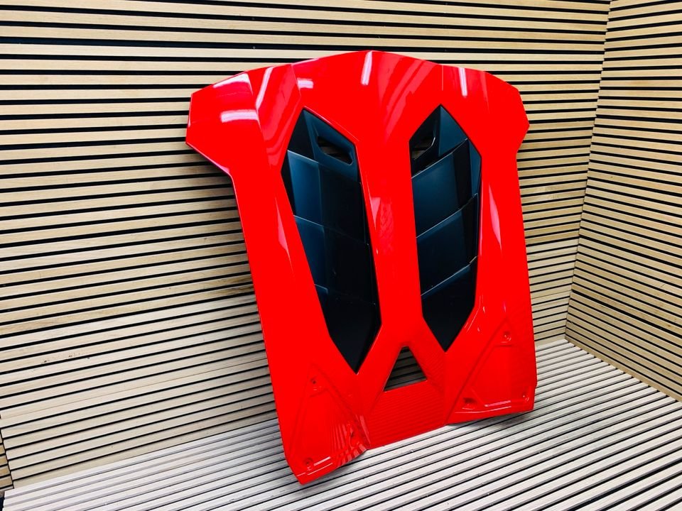 Lamborghini Aventador Roadster carbon engine cover