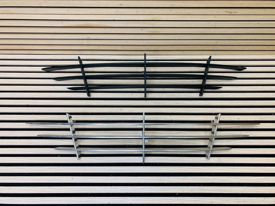 Ferrari California T Front Bumper Grille