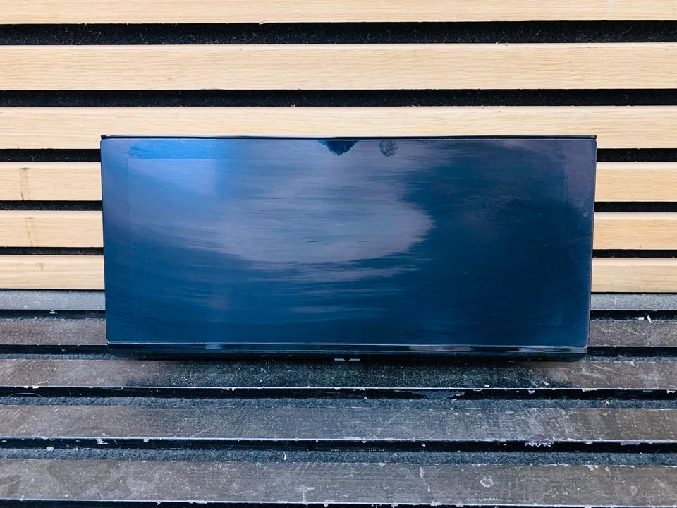 Bentley multimedia display unit