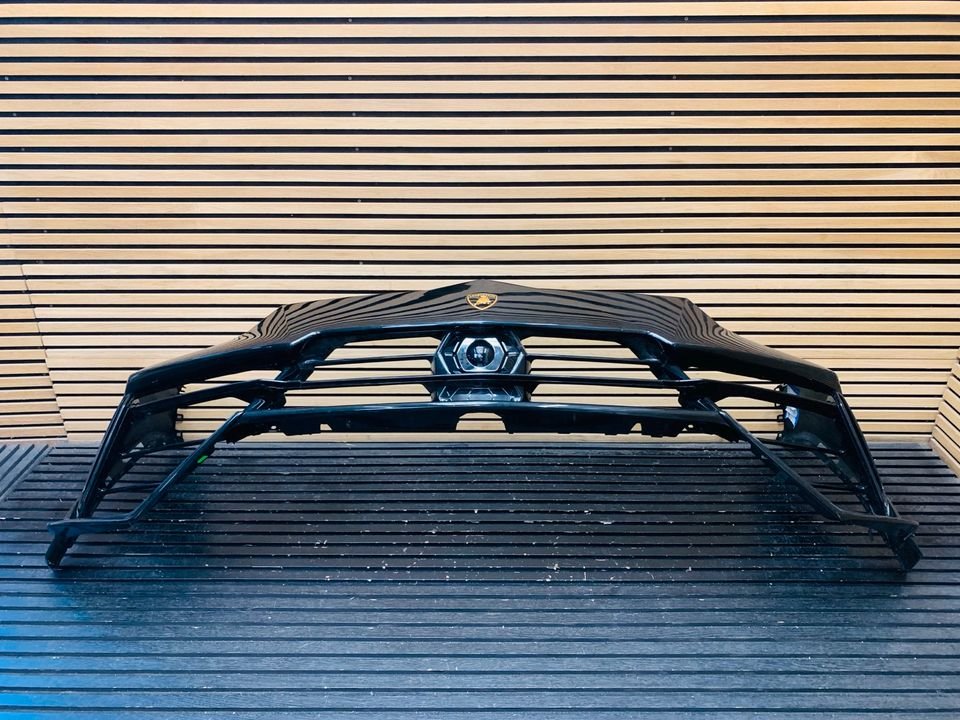 Lamborghini Urus Performante Front Bumper - Image 6
