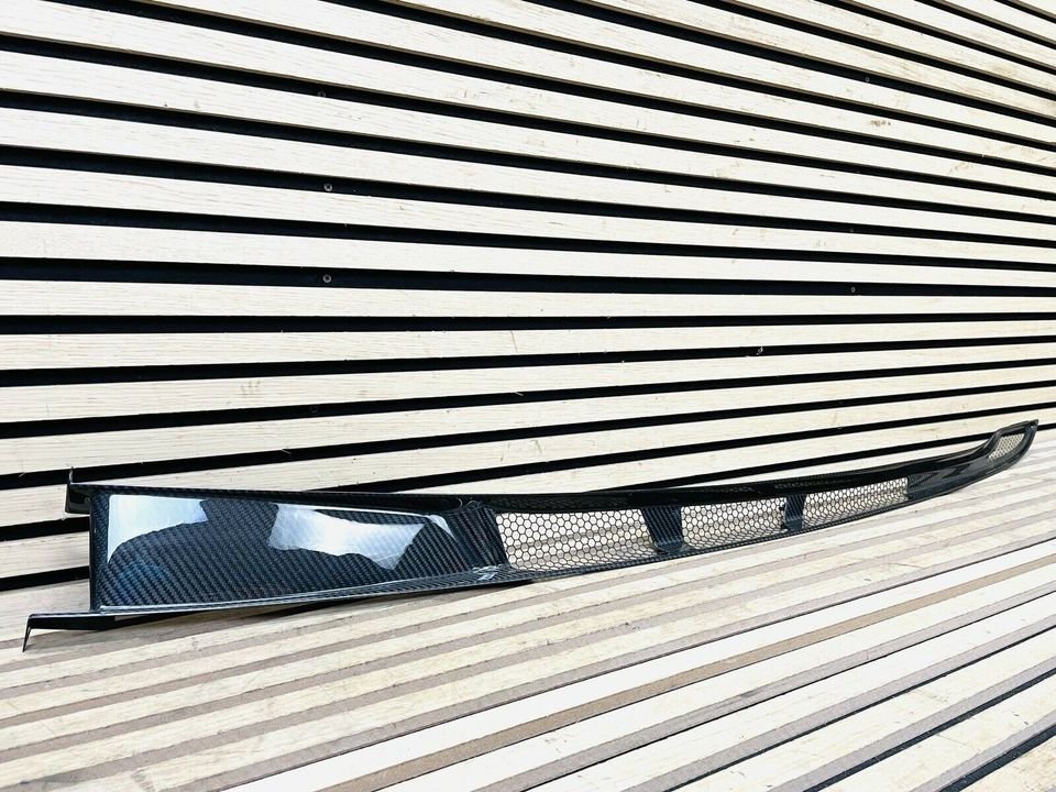 McLaren 720S 765LT Carbon Grille