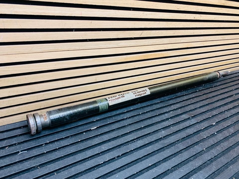 Aston Martin driveshaft AD234602AB - Image 6