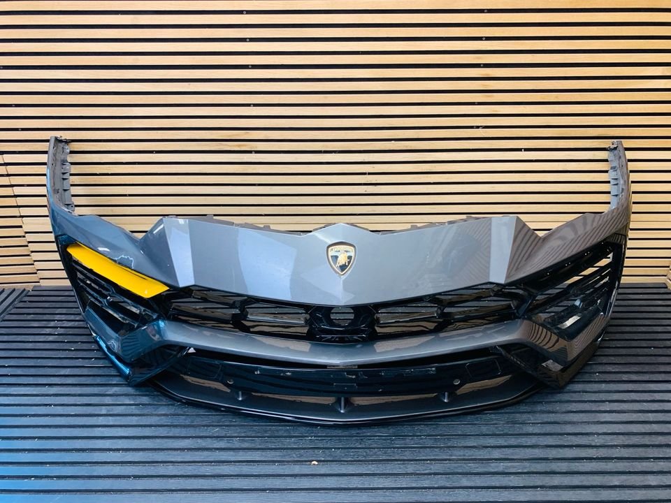 Lamborghini Urus Front Bumper - Image 5