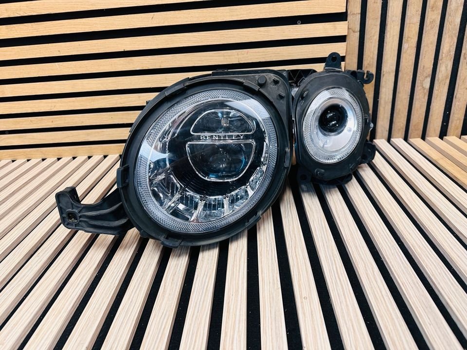 Bentley Bentayga Left Headlight - Image 4