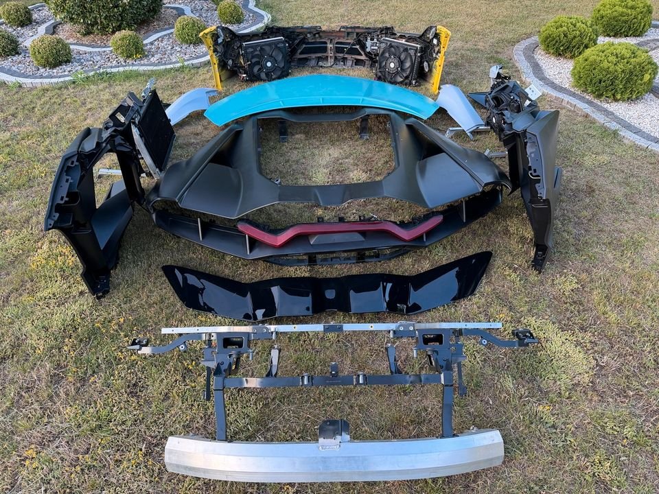 Lamborghini Revuelto front-end parts - Image 6