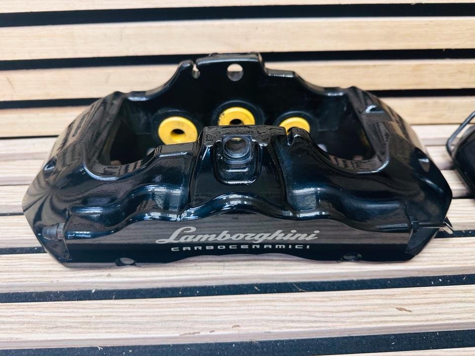 Lamborghini Huracan Front Left Brake Caliper