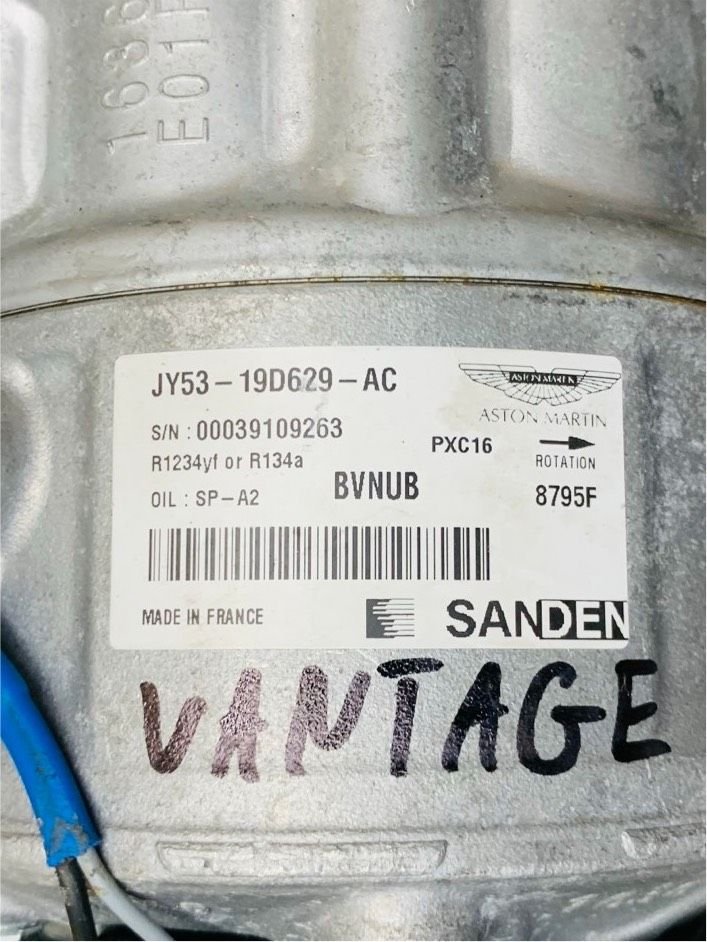Aston Martin Vantage air conditioning compressor - Image 3
