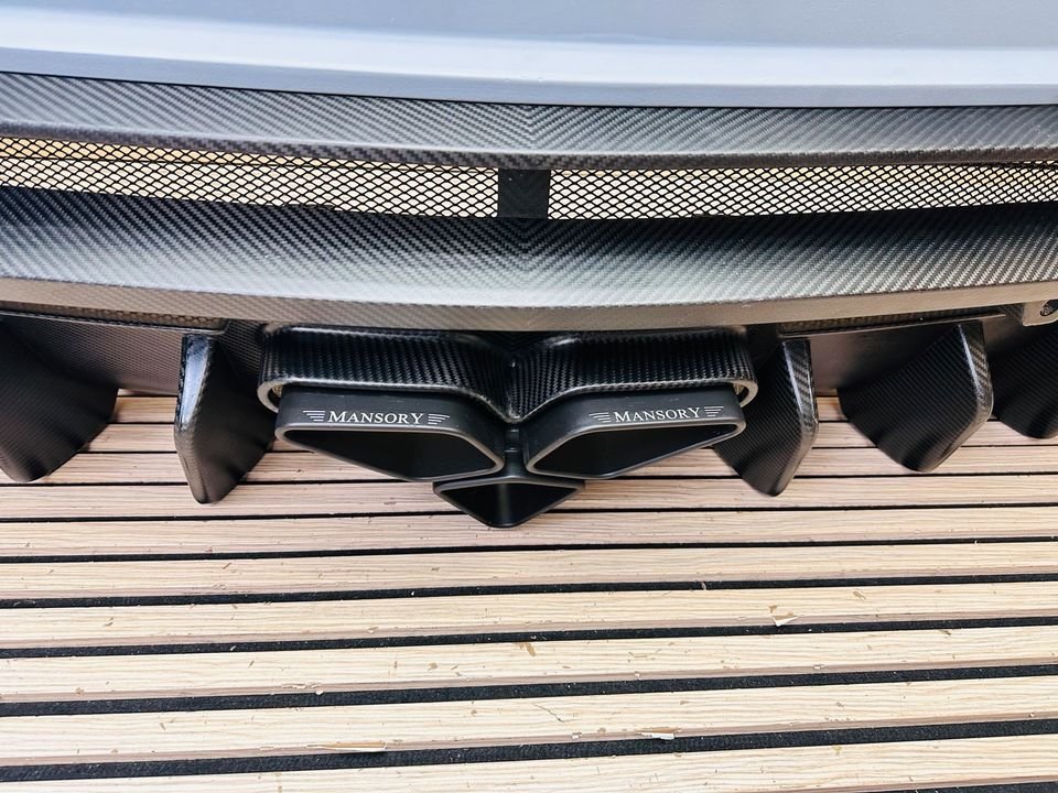 Lamborghini Urus MANSORY Carbon Rear Bumper - Image 5