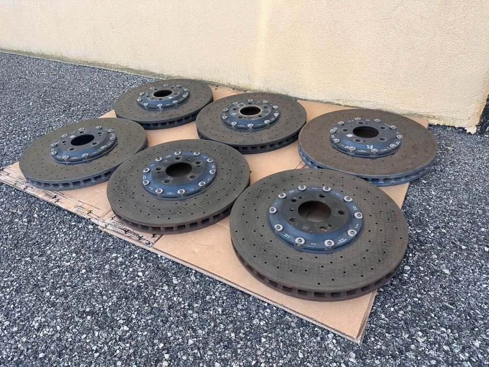 Lamborghini Urus Ceramic Brake Discs - Image 2