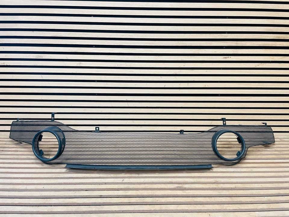 McLaren GT Rear Grille - Image 2