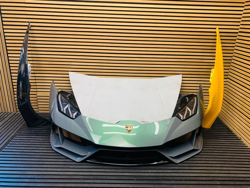 Lamborghini Huracán EVO Hood, Bumper, Headlights & Fenders - Image 3