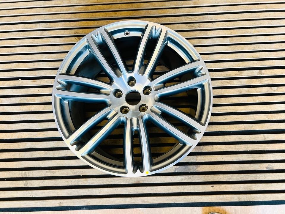 Maserati Ghibli SQ4 Rear Alloy Wheel - Image 5