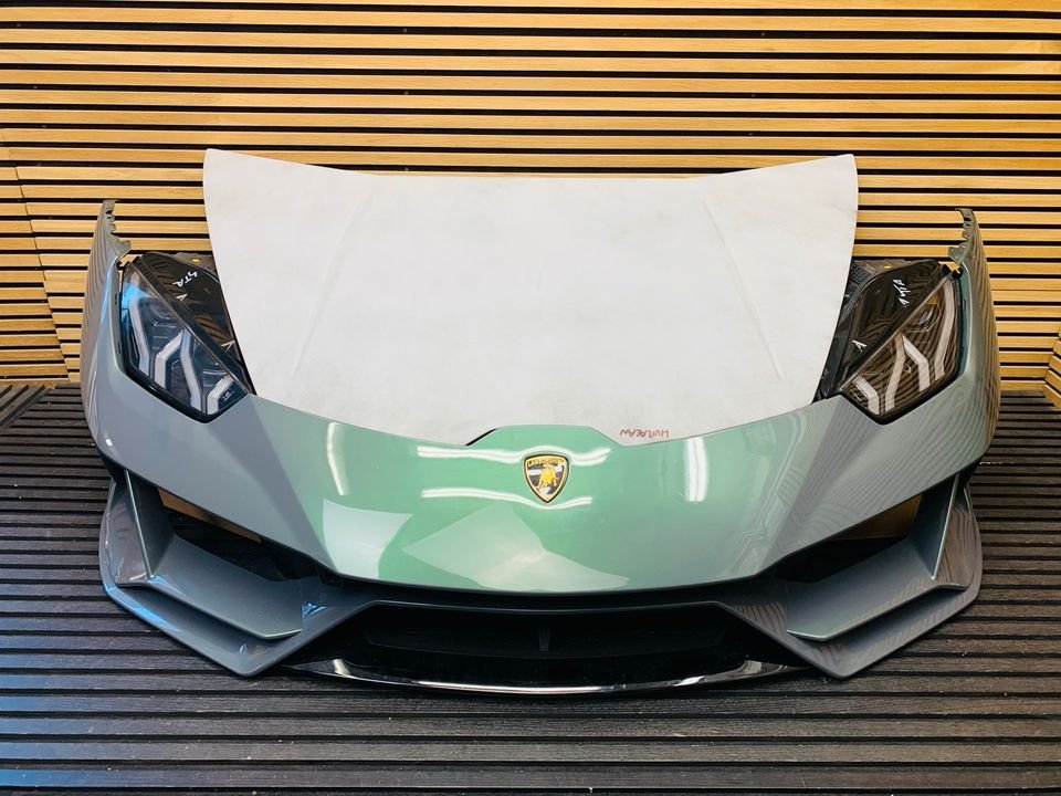 Lamborghini Huracán EVO Hood, Bumper, Headlights & Fenders