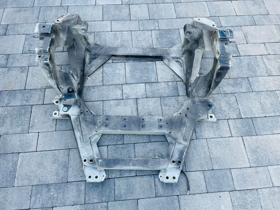 Ferrari California T Rear Frame Body