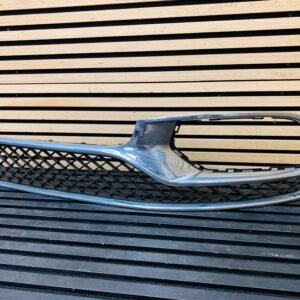 Bentley Flying Spur Left Grille