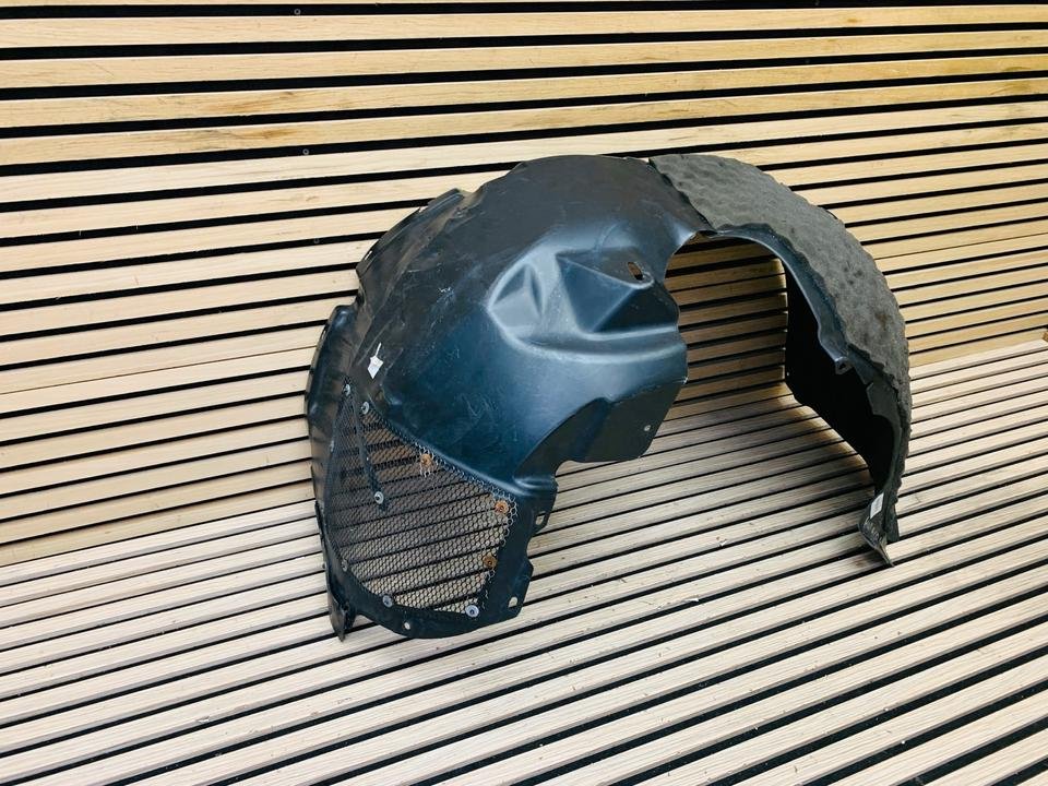Lamborghini Huracan front right wheel arch liner - Image 2