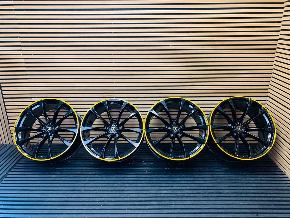 Lamborghini Urus 23-inch alloy wheel set - Image 2