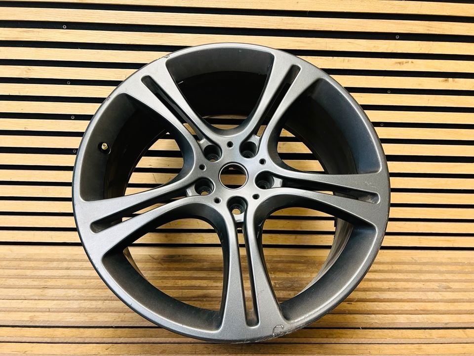 McLaren MP4-12C Front Alloy Wheel