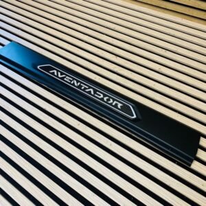 Lamborghini Aventador Carbon Side Skirt Panel