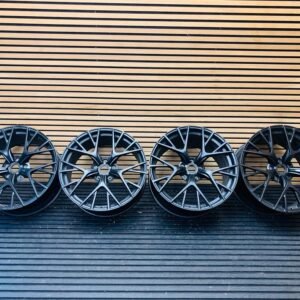 Aston Martin DB12 Vantage 21 Inch Alloy Wheels Set