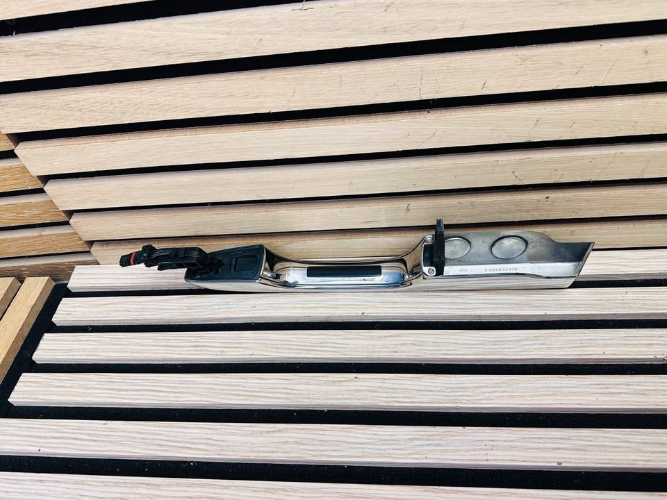 Rolls-Royce Wraith Right Door Handle