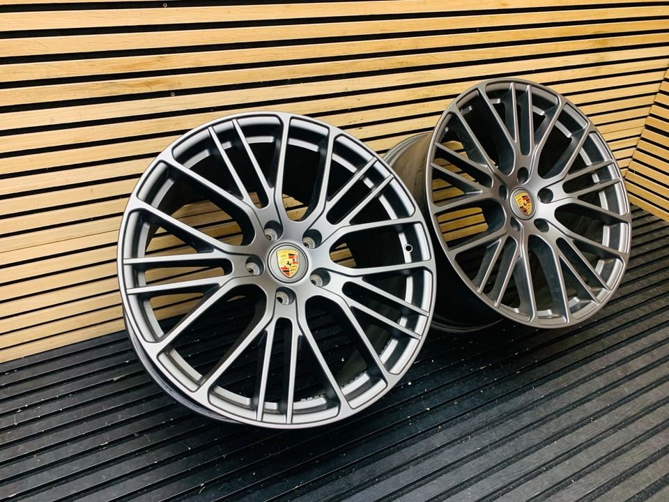 Porsche Panamera Rear Alloy Wheel