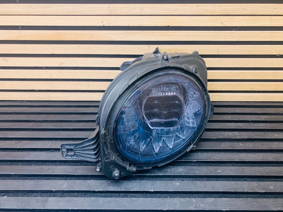 Bentley Flying Spur left LED headlight - Image 2