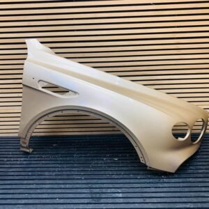 Bentley Bentayga Right Front Fender
