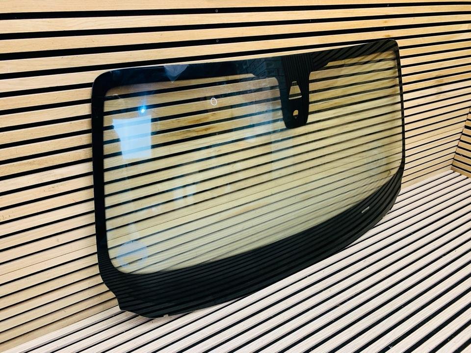 Rolls-Royce Wraith Windscreen