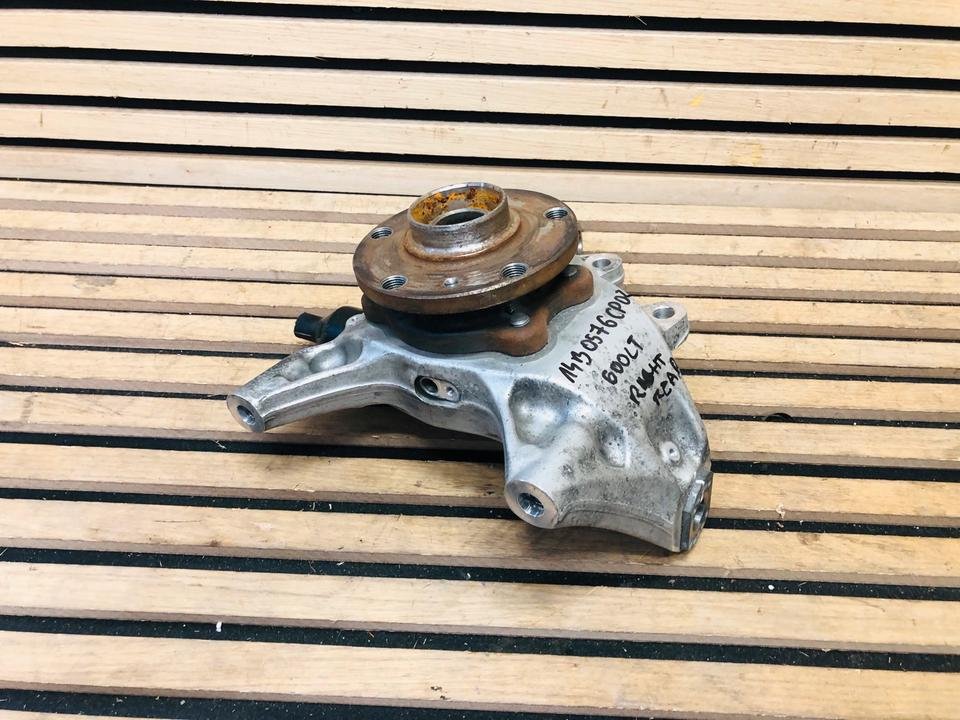McLaren 600LT Rear Right Steering Knuckle Wheel Hub - Image 4