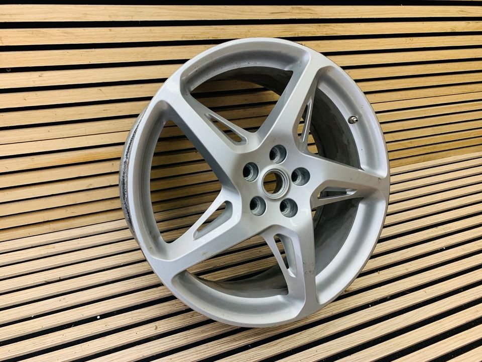 Ferrari 458 Italia Front Alloy Wheel - Image 4
