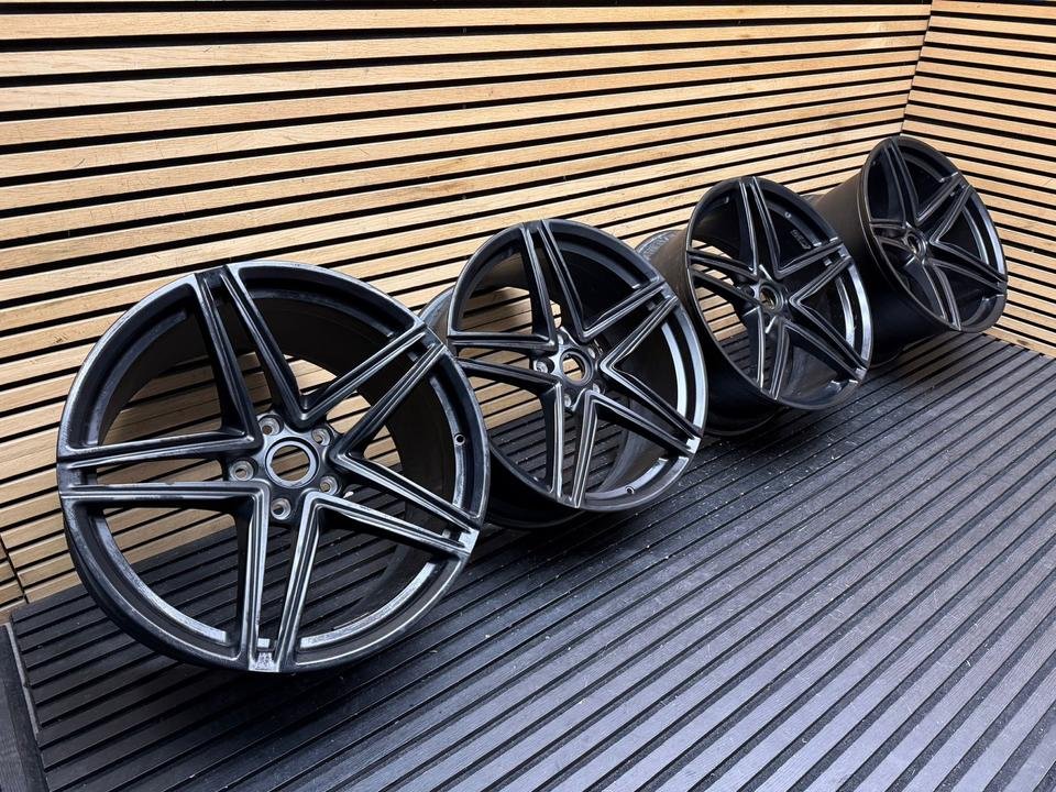 Aston Martin New Vantage 21 Inch Alloy Wheel Set