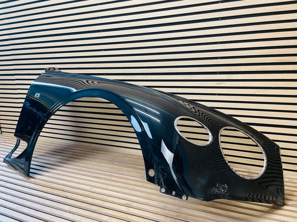Bentley Continental GT 3SD Front Right Fender