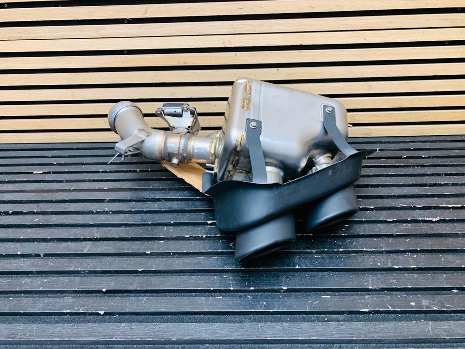 Ferrari Purosangue Right Exhaust - Image 5