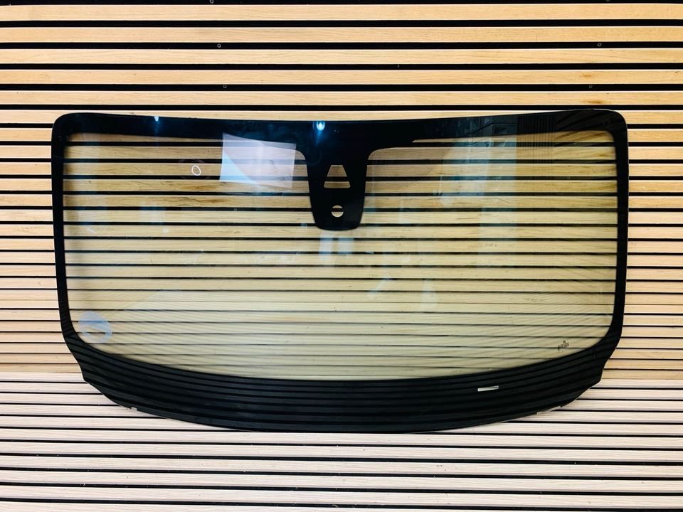Rolls-Royce Wraith Windscreen - Image 5