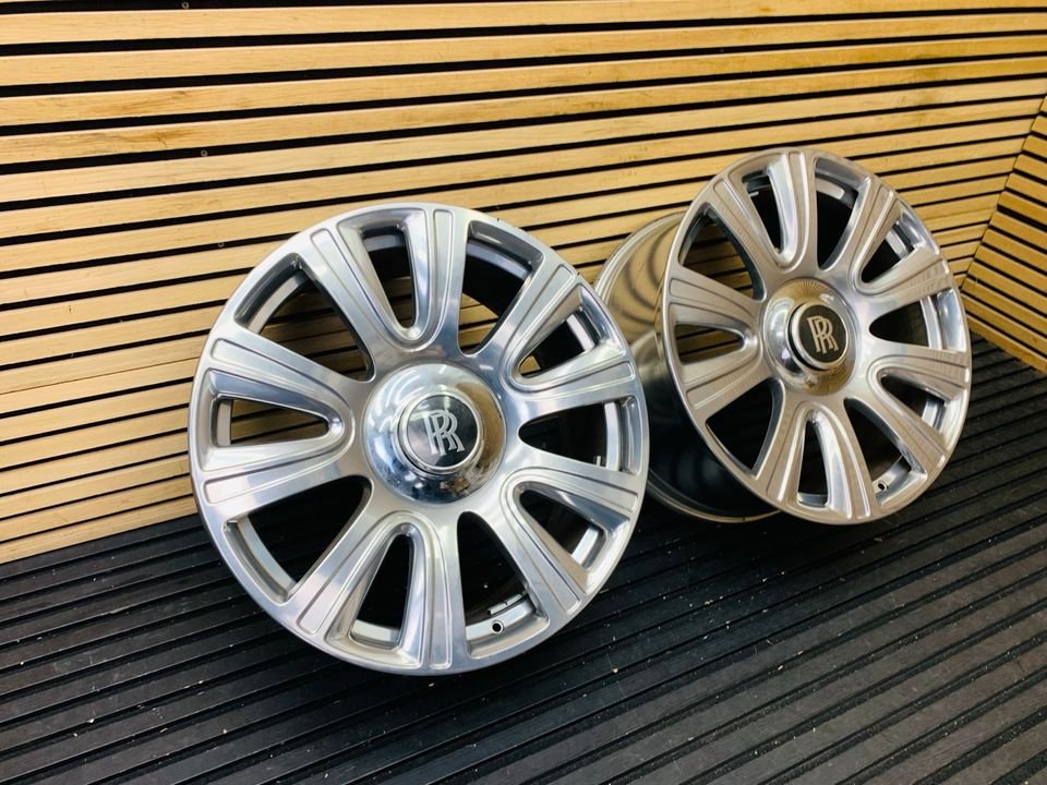 Rolls-Royce Wraith Dawn 21-Inch Alloy Wheels