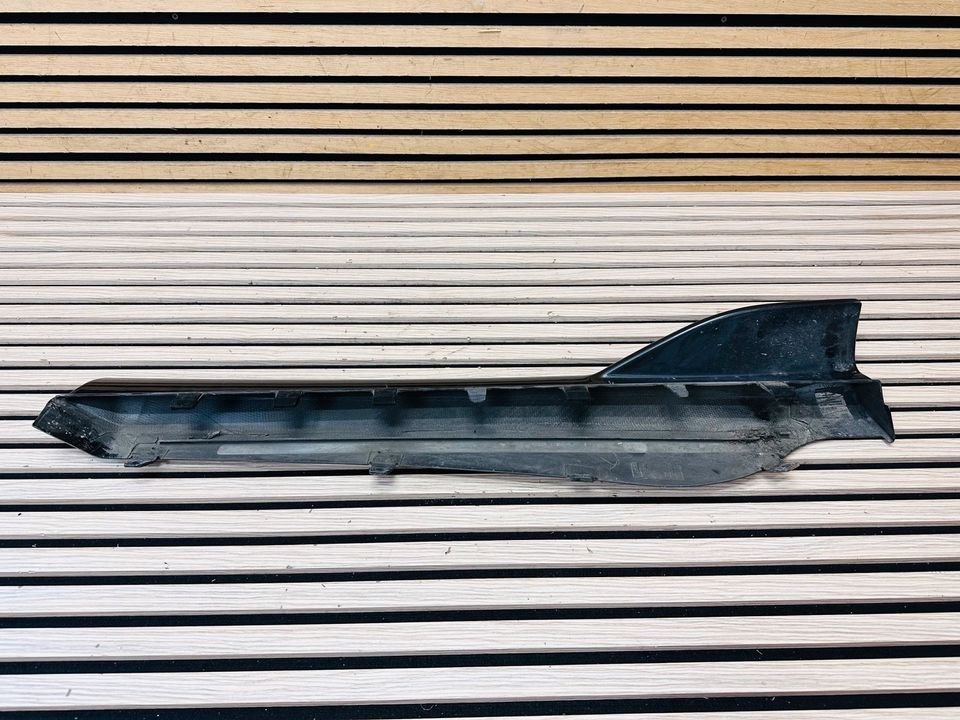 McLaren 600LT Left Carbon Side Skirt - Image 5