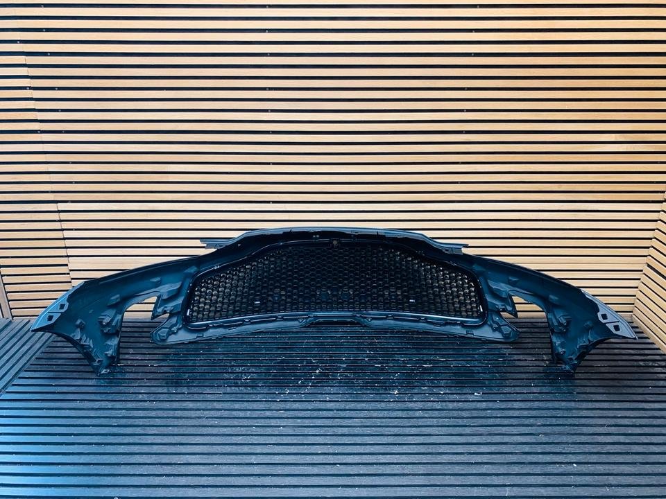 Aston Martin Vanquish Carbon Front Bumper - Image 5