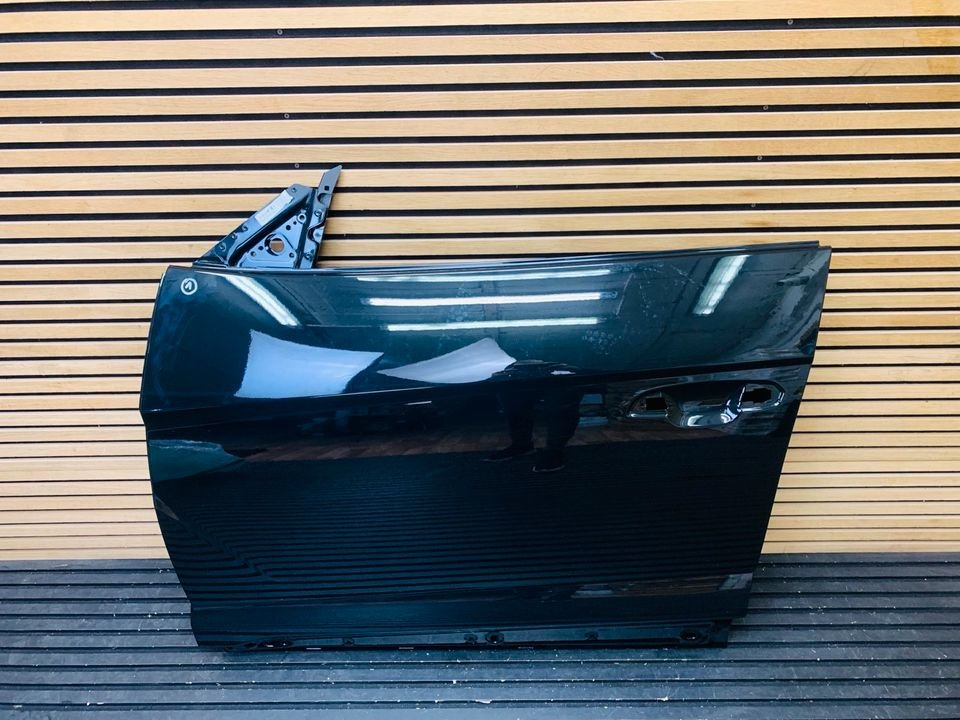 Lamborghini Urus Front Left Door - Image 5