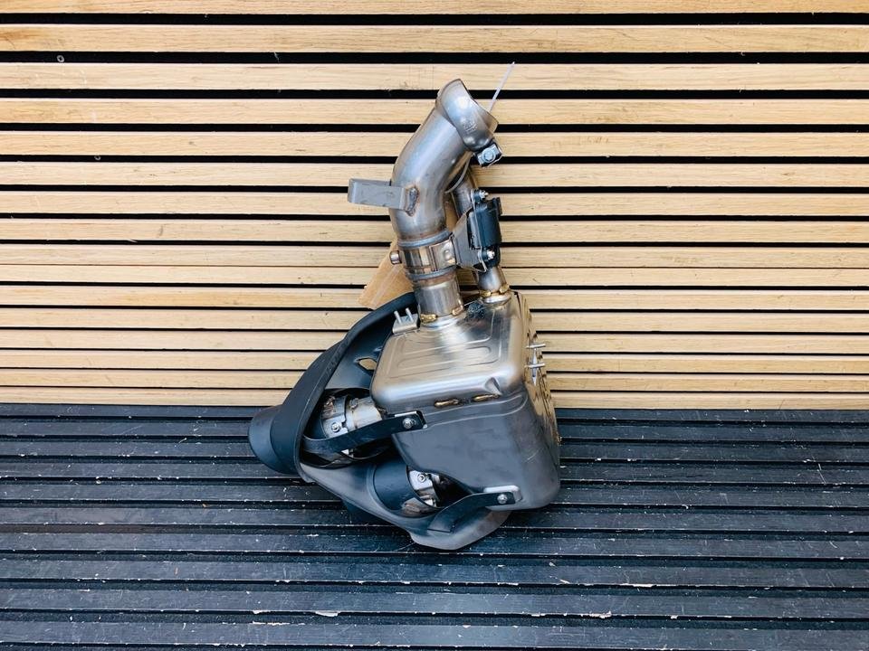 Ferrari Purosangue Right Exhaust - Image 3