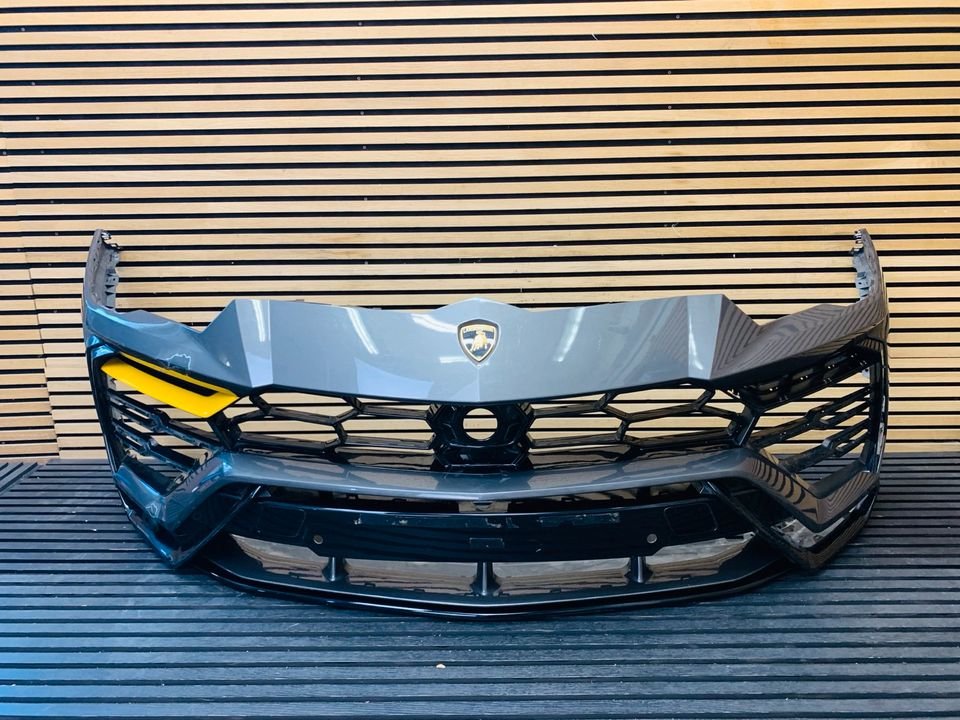 Lamborghini Urus Front Bumper - Image 4