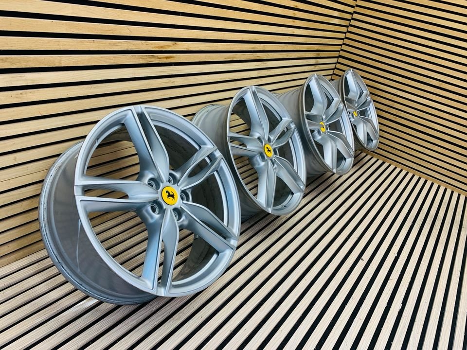 Ferrari Roma 20-inch forged alloy wheel set