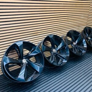 Bentley Bentayga 22-inch alloy wheel set